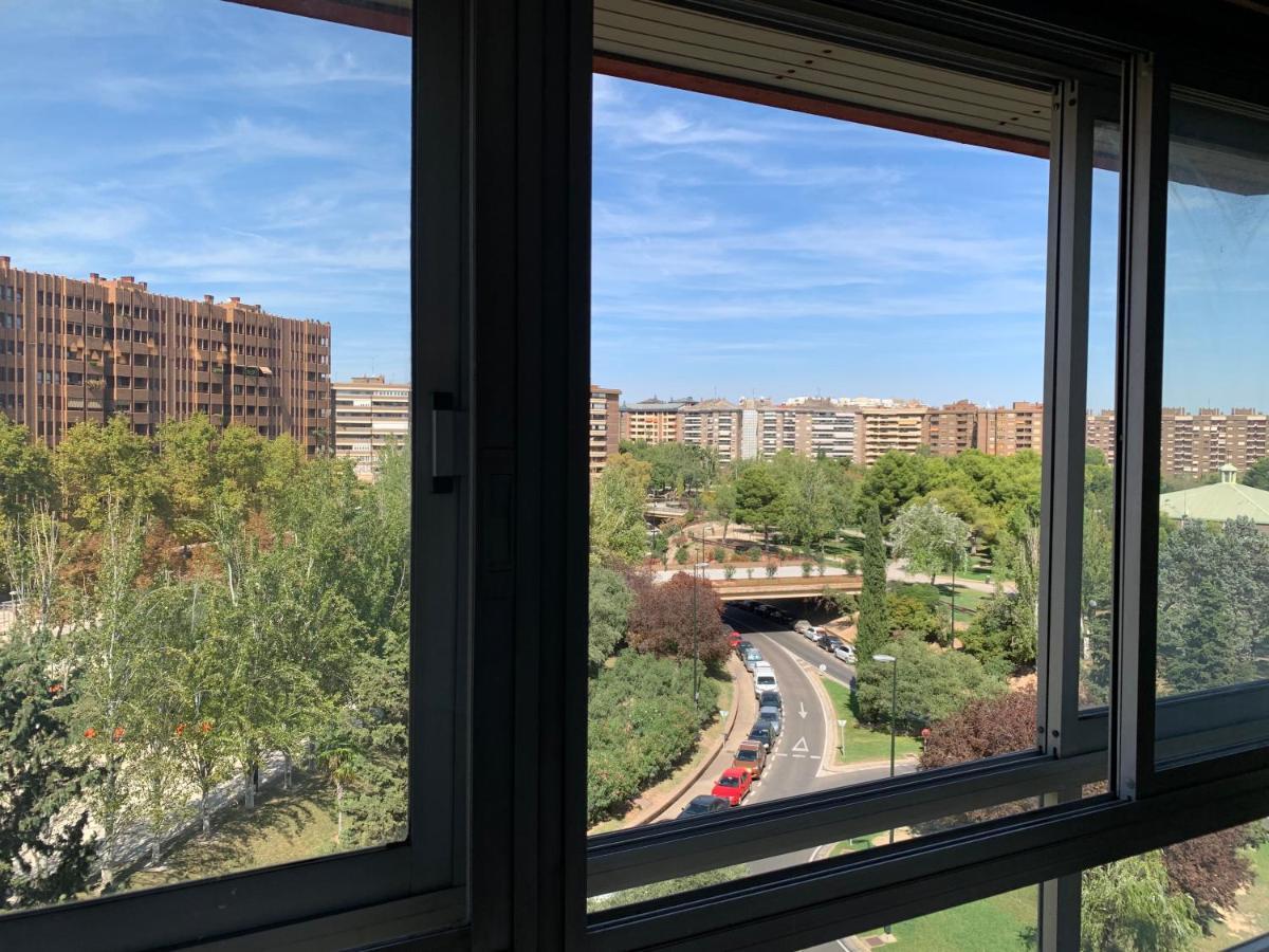 Precioso Piso Recien Reformado En Zaragoza Apartment Luaran gambar