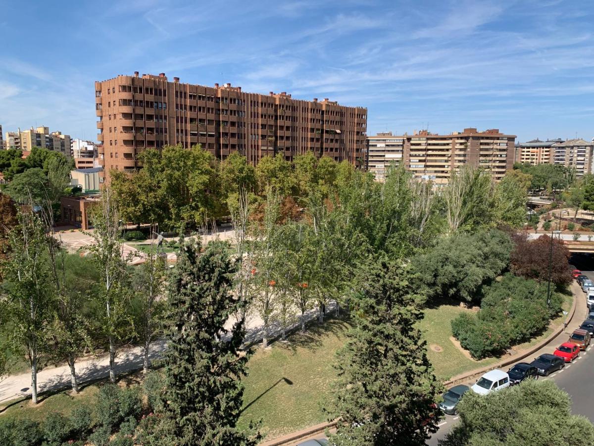 Precioso Piso Recien Reformado En Zaragoza Apartment Luaran gambar